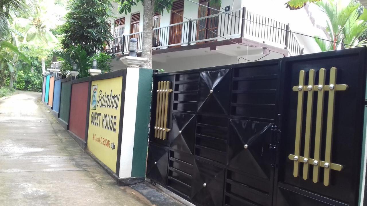 Rainbow Guest House Hikkaduwa Esterno foto